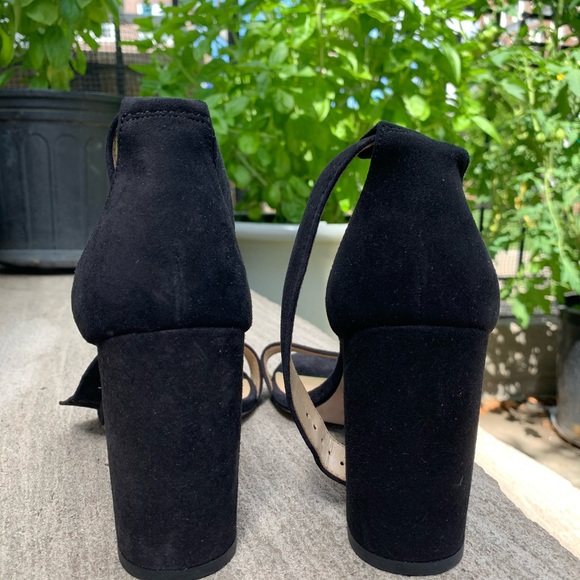 Ann Taylor Suede Block Heel Sandals size 9 NEW - Picture 5 of 8